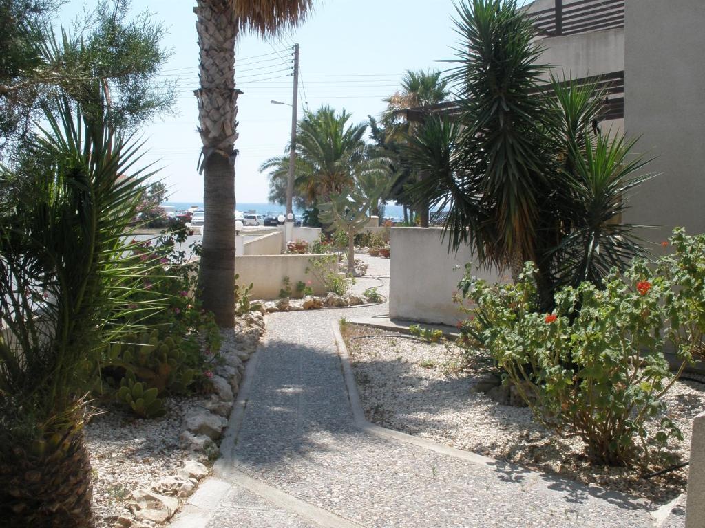 בורוקליני Klashiana Hotel Apartments מראה חיצוני תמונה