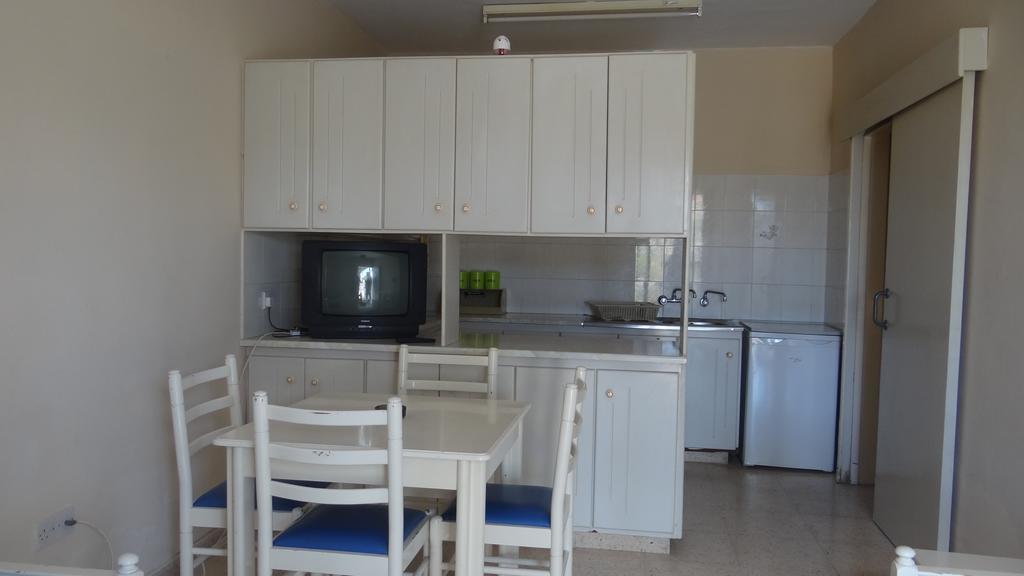 בורוקליני Klashiana Hotel Apartments מראה חיצוני תמונה
