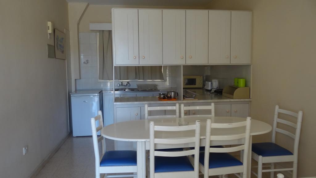 בורוקליני Klashiana Hotel Apartments מראה חיצוני תמונה