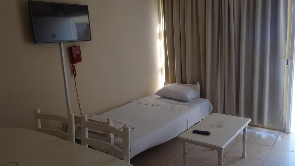 בורוקליני Klashiana Hotel Apartments מראה חיצוני תמונה