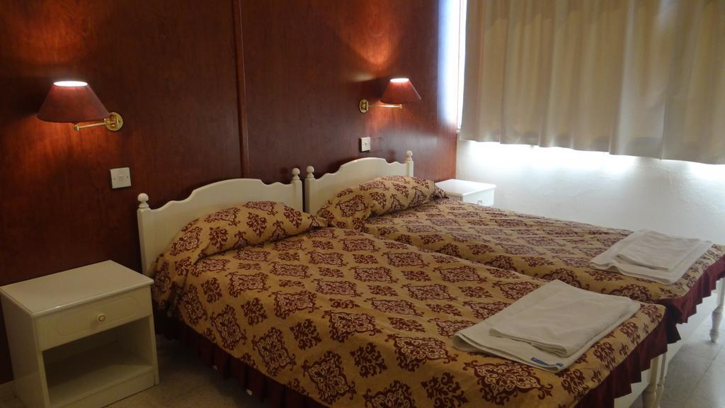 בורוקליני Klashiana Hotel Apartments מראה חיצוני תמונה
